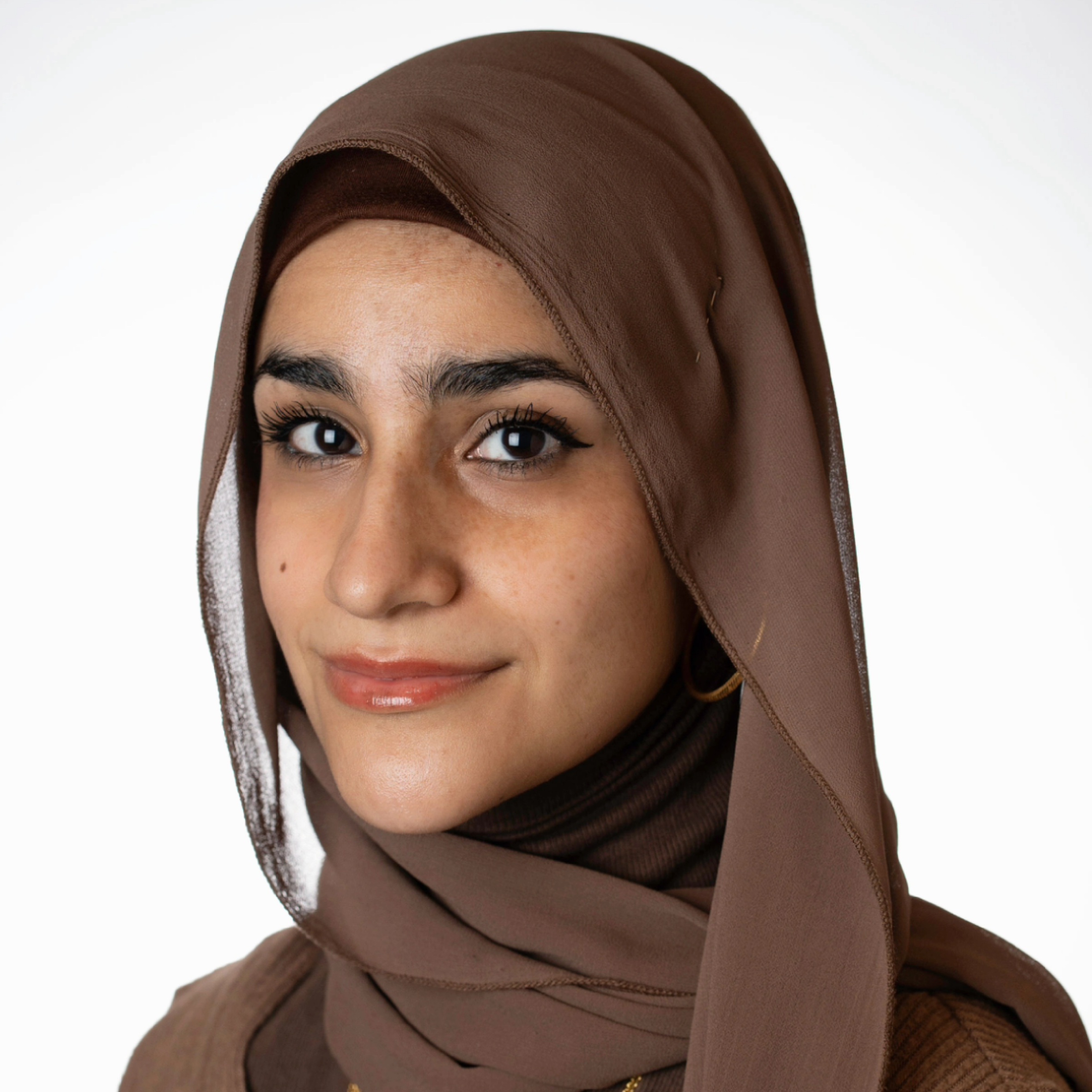 Headshot of Fatima Albrehi